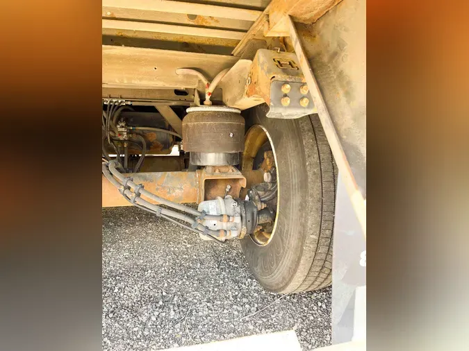 2019 UTILITY VS2RA