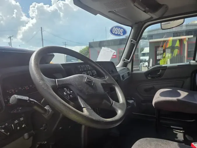 2020 NAVISTAR INTERNATIONAL MV607 (4X2)