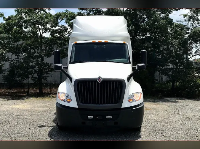 2021 INT LT625 6x4