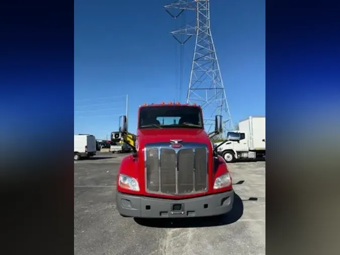 2016 Peterbilt 579