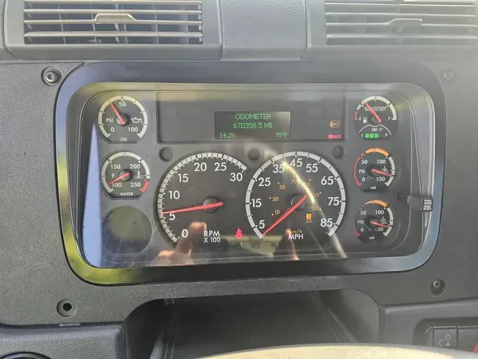 2019 FREIGHTLINER/MERCEDES CASCADIA 125