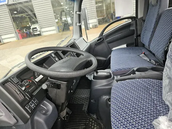 2025 ISUZU NPRGASHD70d49d3313504f5ab6ae98dfd65041d1