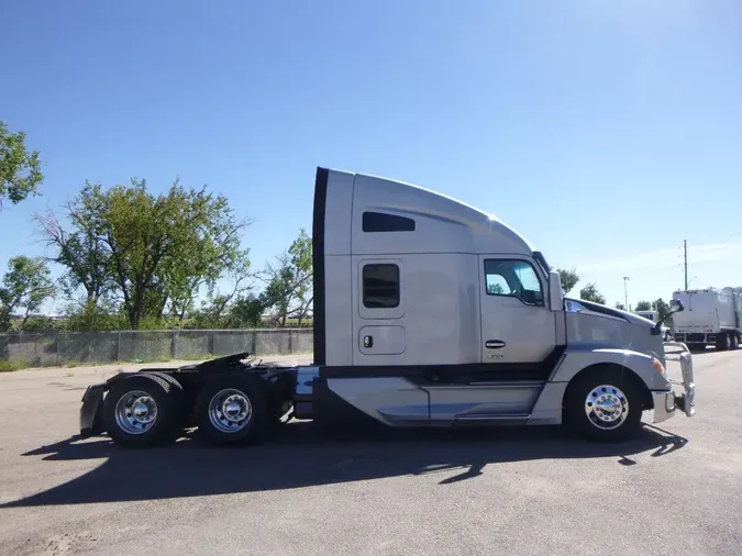 2023 Kenworth T680