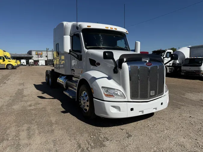 2022 Peterbilt 579