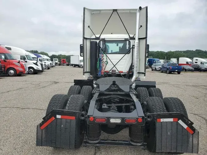 2021 MACK Anthem AN64T