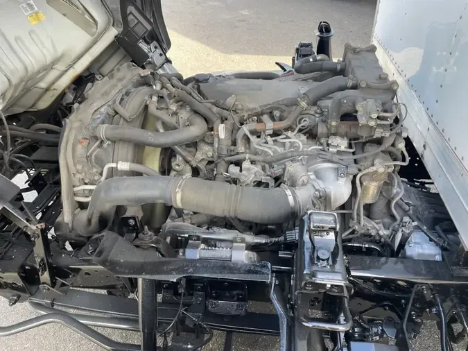 2018 ISUZU NPR