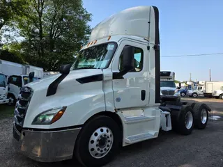 2019 FREIGHTLINER NEW CASCADIA 116