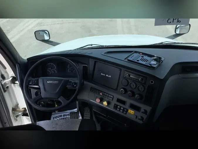 2020 Freightliner Cascadia 126