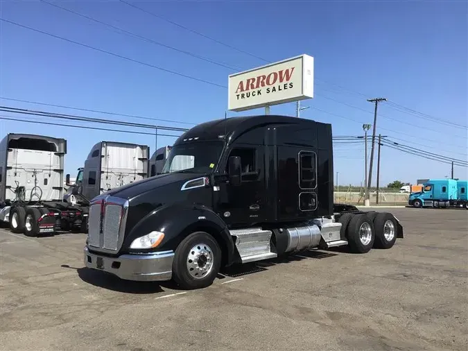 2022 KENWORTH T68070dfe2522159158464bae56e8a313b8d