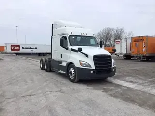 2020 Freightliner Cascadia