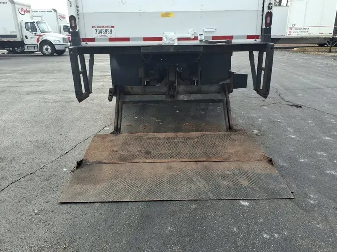 2019 FREIGHTLINER/MERCEDES M2 106