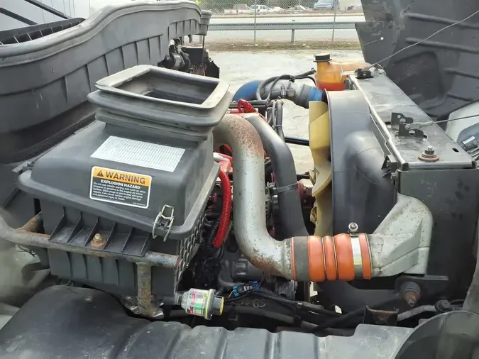 2019 NAVISTAR INTERNATIONAL 4300