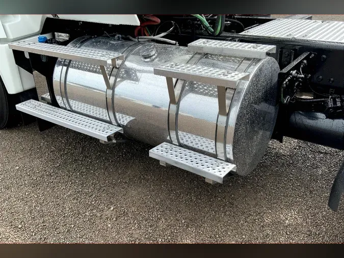 2020 INT LT625 6x4
