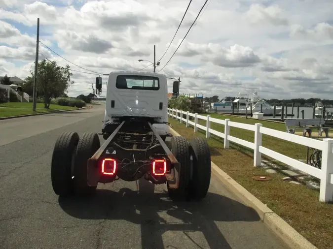 2012 INTERNATIONAL 4300