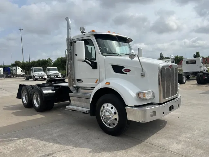 2020 Peterbilt 567