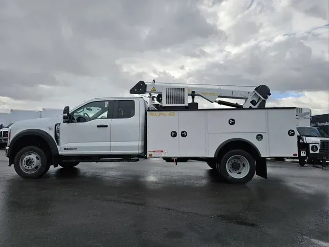 2024 Ford Super Duty F-550 DRW