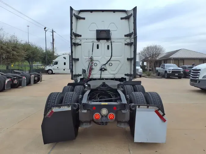 2021 FREIGHTLINER/MERCEDES NEW CASCADIA PX1266470f358e8c0db4a05c5a428b375fb87b9