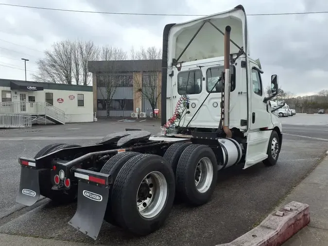 2020 FREIGHTLINER/MERCEDES NEW CASCADIA PX12664
