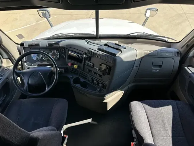 2018 FREIGHTLINER CASCADIA 125