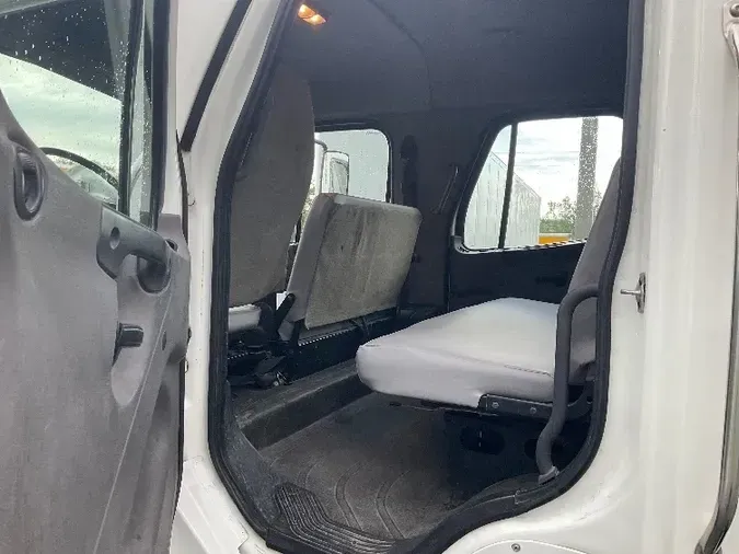 2017 Freightliner M2