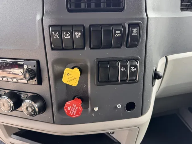 2022 Peterbilt 579