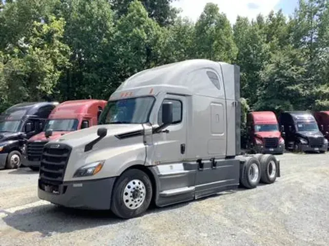 2023 Freightliner Cascadia