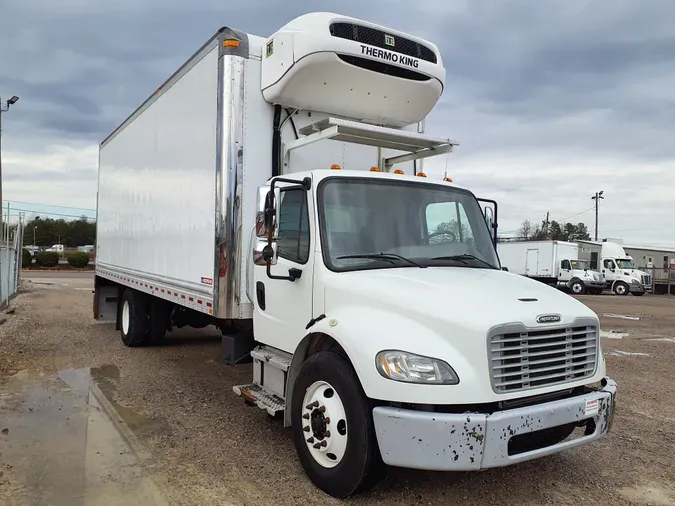 2017 FREIGHTLINER/MERCEDES M2 106