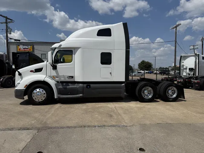2021 Peterbilt 579