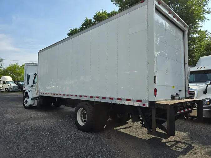 2016 FREIGHTLINER/MERCEDES M2 106