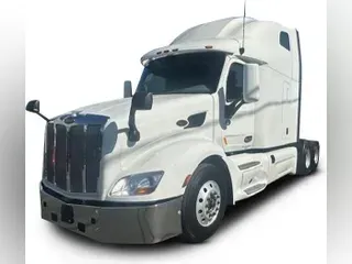 2022 Peterbilt 579