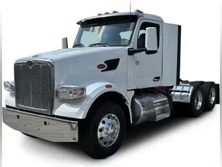 2022 Peterbilt 567
