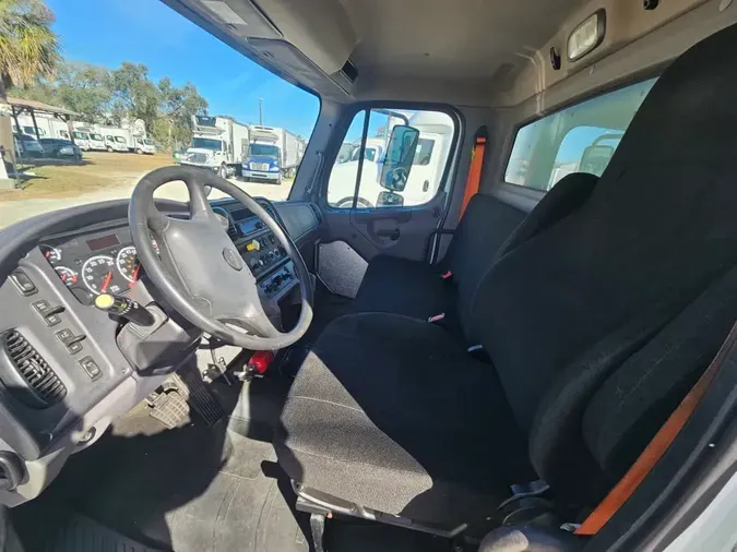 2020 FREIGHTLINER/MERCEDES M2 106710adc24f9ed142ec73d93a1ebfb9571