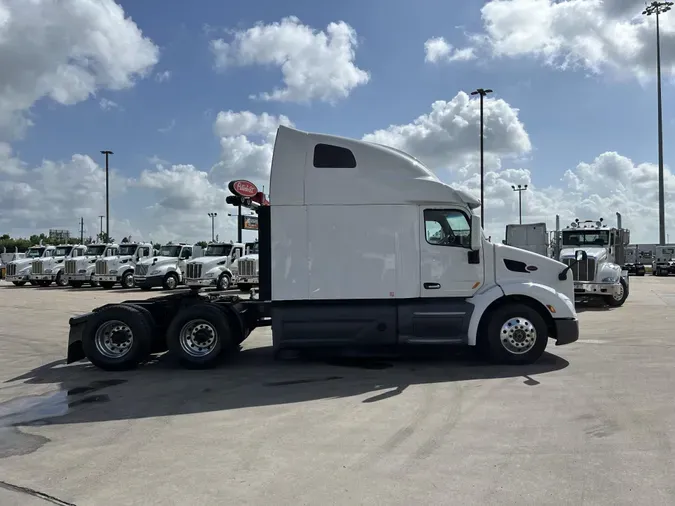 2021 Peterbilt 579