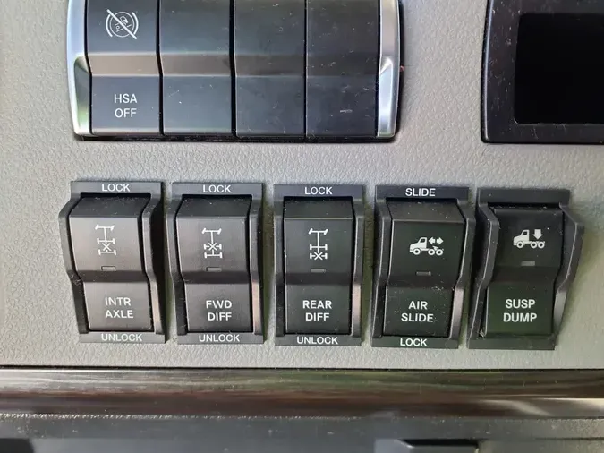 2019 FREIGHTLINER NEW CASCADIA PX12664