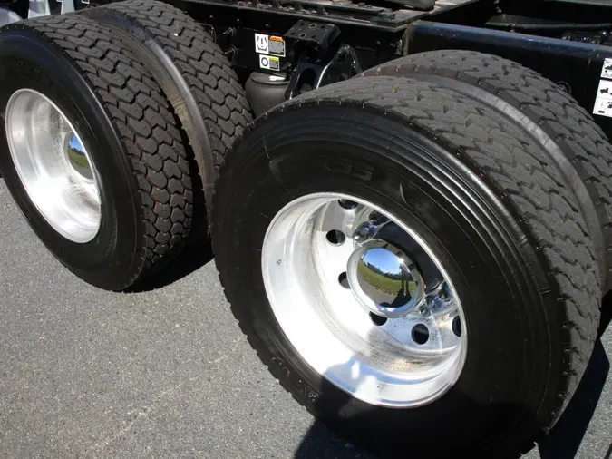 2021 Peterbilt 579710fa9069bd6092cf70840414f099738