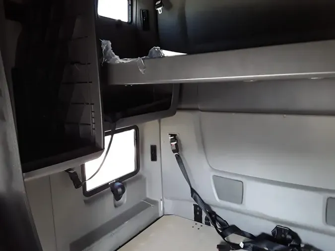 2020 NAVISTAR INTERNATIONAL LT625 SLPR CAB