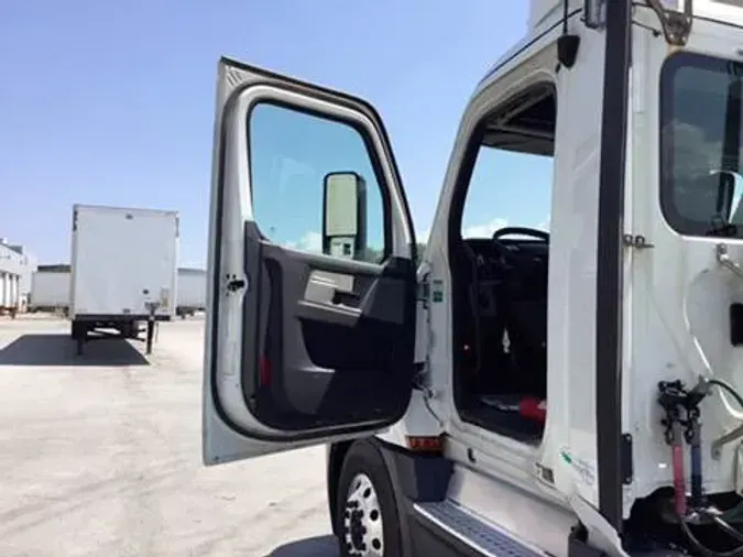 2019 Freightliner Cascadia