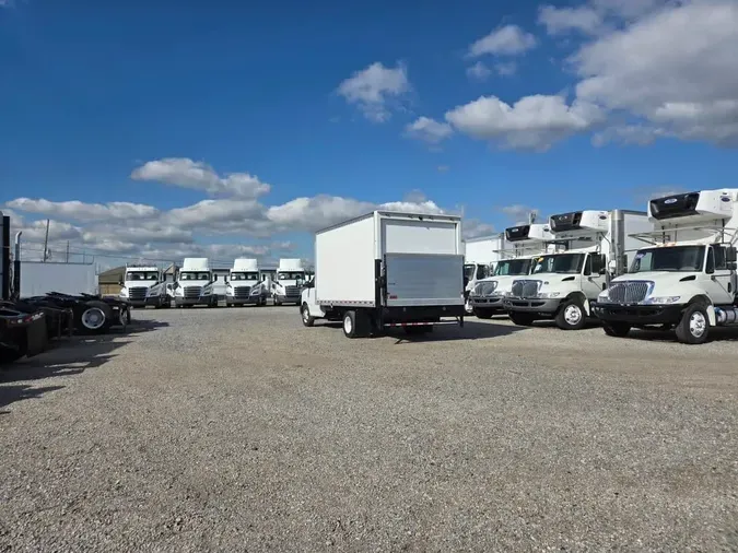 2020 GENERAL MOTORS CORP. SAVANA TG338037112decb0ddbf0362fbea921271b8927