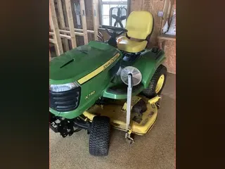 2017 John Deere X730
