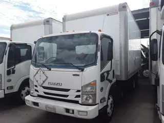 2017 ISUZU NQR
