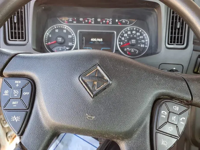2019 NAVISTAR INTERNATIONAL LT625 DAYCAB T/A
