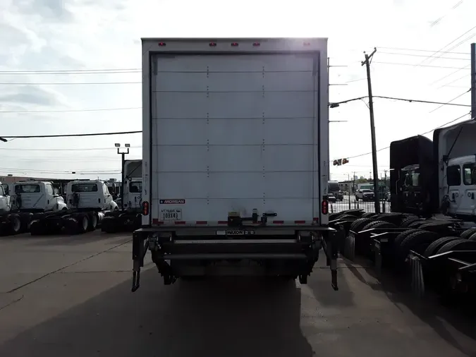 2019 FREIGHTLINER M2 106
