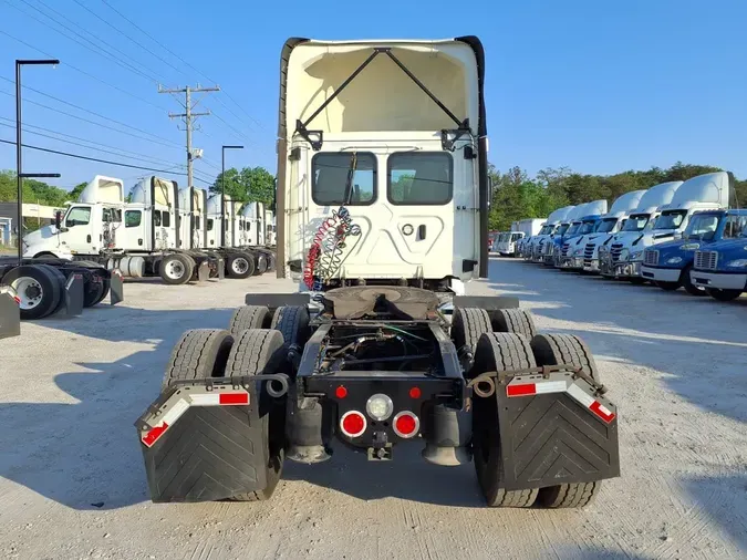 2020 FREIGHTLINER/MERCEDES NEW CASCADIA PX12664711a19c3b169a9362ca82f65fc8bf39e