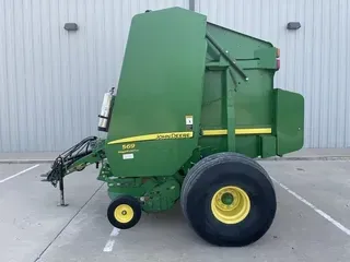 2015 John Deere 569