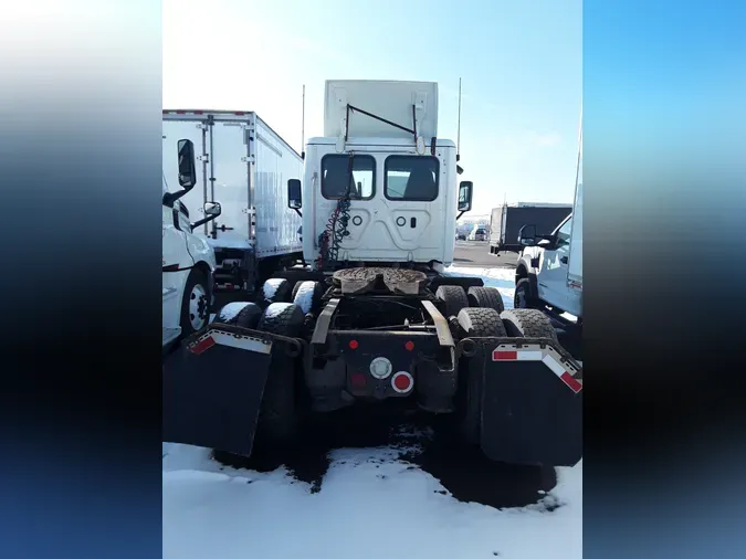 2019 FREIGHTLINER/MERCEDES CASCADIA 125