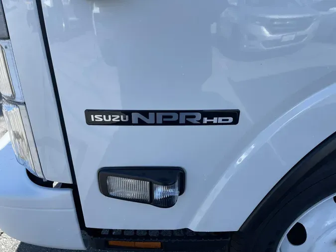 2024 Isuzu NPR-HD