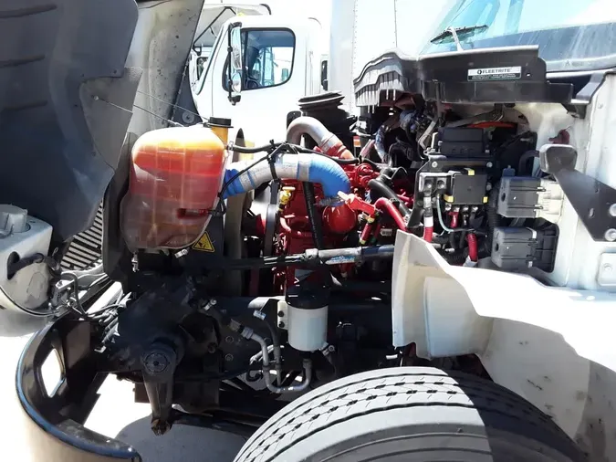 2019 NAVISTAR INTERNATIONAL 4300