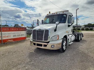 2017 FREIGHTLINER/MERCEDES CASCADIA 125