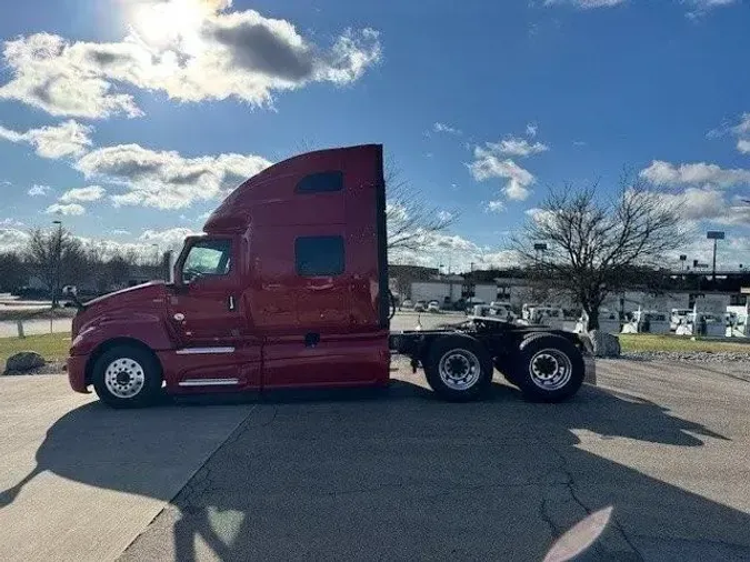 2019 International LT625