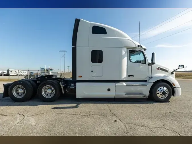 2022 PETERBILT 579